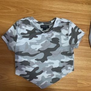A cropped camo tshirt
